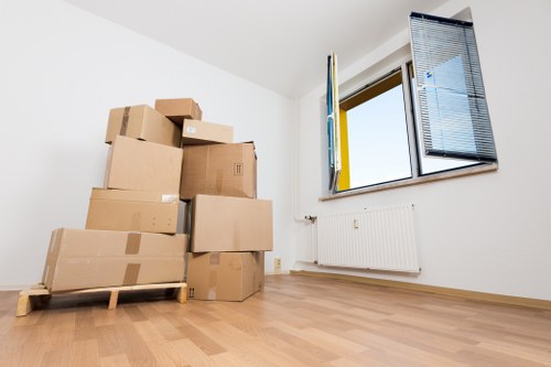 Local moving van supporting a small flat move in Bermondsey